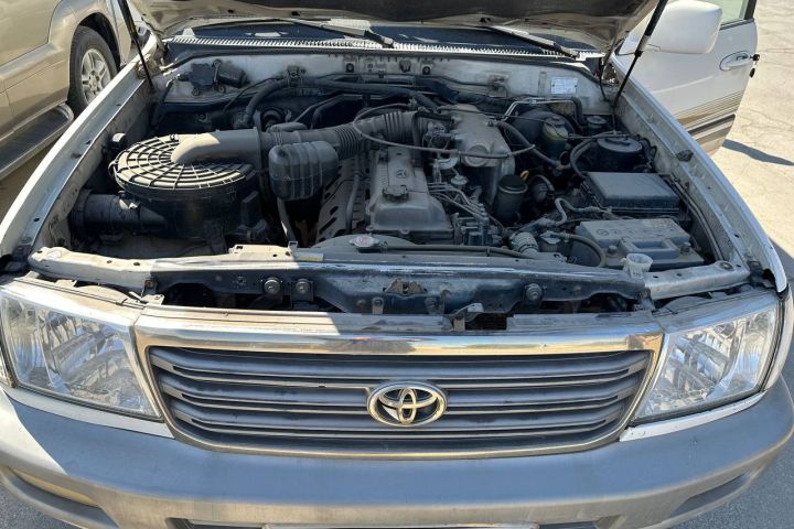 TOYOTA LAND GRUISER PRADO