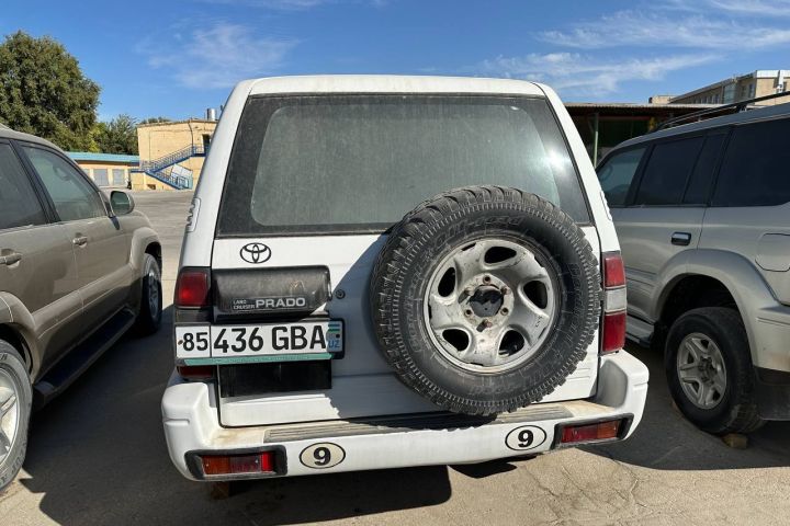 TOYOTA LAND GRUISER PRADO