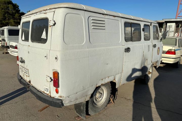 UAZ 390902