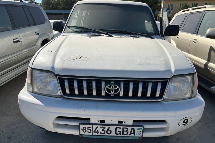 TOYOTA LAND GRUISER PRADO